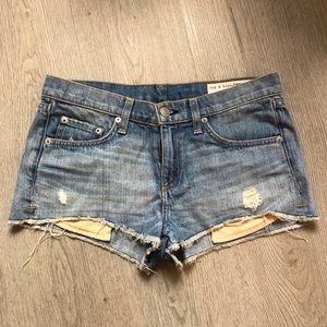Rag & Bone denim Shorts Light Wash Size 25